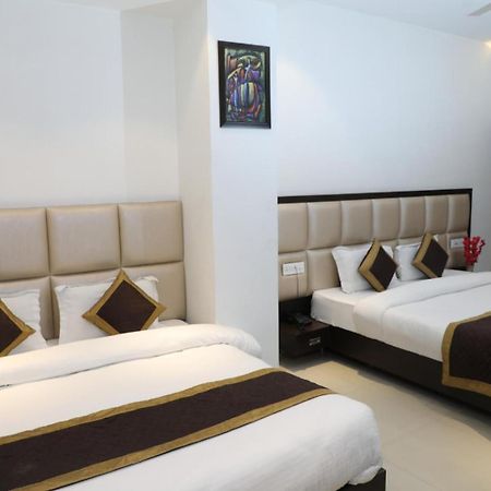 Hotel Avi Inn Amritszár Kültér fotó