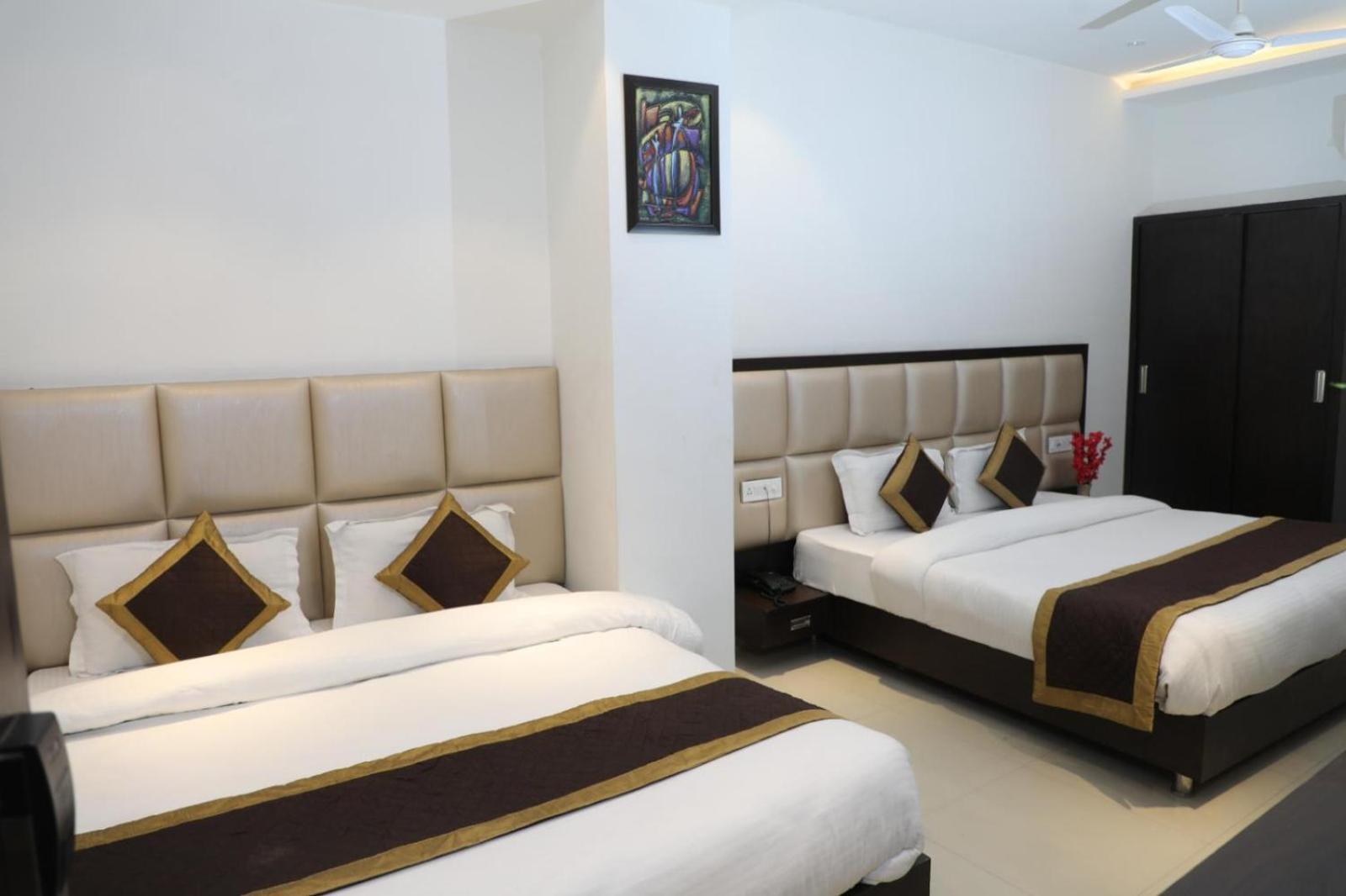 Hotel Avi Inn Amritszár Kültér fotó